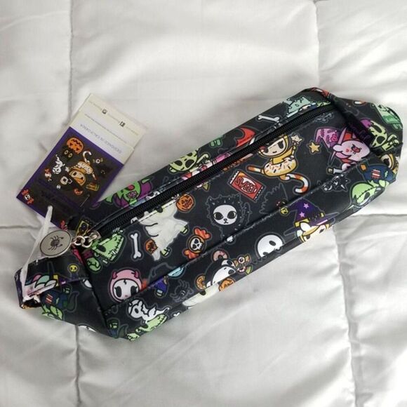 JuJuBe SPOOKTACULAR KAWAII Be Dapper Tokidoki Bag Tech Travel Toiletry Donutella - Picture 1 of 7